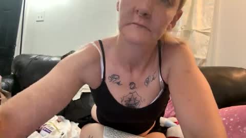 Snapshot of jessiepooh6969 chatting on May 27, 2026, 3:03 am Wonderland online show from May 27, 2026, 3:03 am