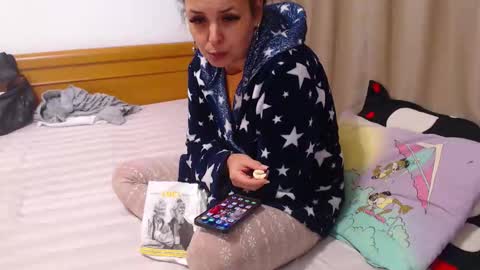 jessiestar3 online show from October 11, 2025, 11:25 pm