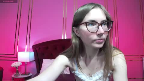 JessieStarrr online show from April 2, 2026, 5:10 pm