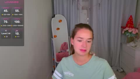 Jessi online show from October 26, 2025, 1:50 pm