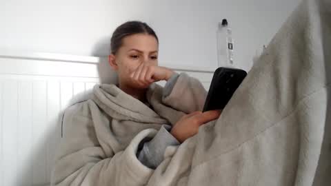 Snapshot of jessiexryan chatting on January 16, 2025, 6:25 am jessieryan online show from January 16, 2025, 6:25 am