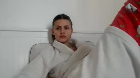 Snapshot of jessiexryan chatting on February 12, 2025, 12:44 pm jessieryan online show from February 12, 2025, 12:44 pm