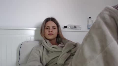 Snapshot of jessiexryan chatting on October 19, 2025, 5:30 am jessieryan online show from October 19, 2025, 5:30 am