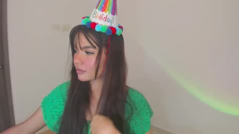 Jessi  online show from September 17, 2025, 7:04 pm