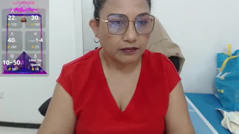 paola online show from October 6, 2025, 12:35 pm