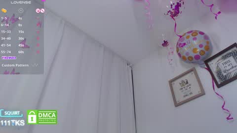 Snapshot of jessiwet chatting on January 25, 2025, 12:06 am jessiwet online show from January 25, 2025, 12:06 am