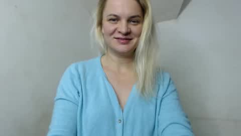 jessyangels online show from January 8, 2026, 12:07 pm