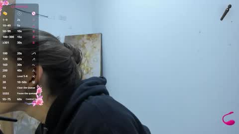 Snapshot of jessye_golden chatting on October 30, 2025, 12:01 am jessye_golden online show from October 30, 2025, 12:01 am