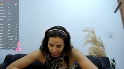 Snapshot of jessye_golden chatting on May 12, 2026, 2:03 pm jessye_golden online show from May 12, 2026, 2:03 pm