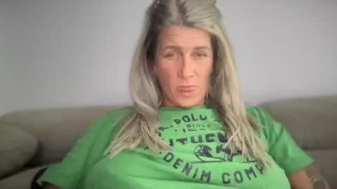 Jessye online show from September 26, 2025, 11:25 am