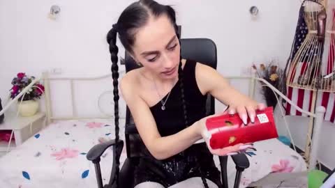 Jessy online show from January 22, 2025, 6:41 pm