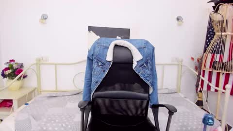 Jessy online show from February 5, 2025, 3:13 am