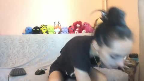 Jessy online show from October 19, 2025, 6:58 am