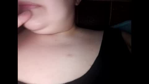 Jessy online show from November 18, 2025, 6:23 pm