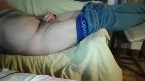 jesuslove27 online show from February 26, 2025, 9:05 pm