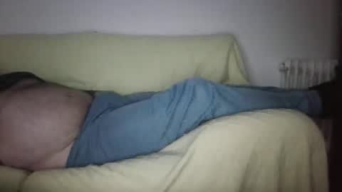 jesuslove27 online show from April 21, 2026, 8:09 am