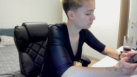 Jessy ---  online show from February 23, 2026, 7:11 pm