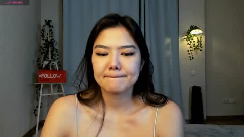 Hi all. My name is Naomi and Im glad to see you in my room  online show from February 1, 2025, 4:11 pm