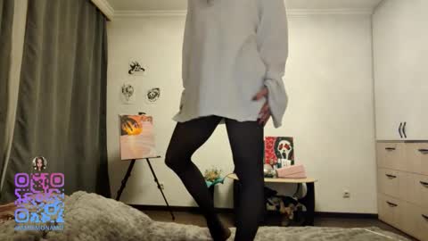 I am Gina ntmu Lets hit 10 Thumbs Up together online show from February 5, 2026, 1:16 pm