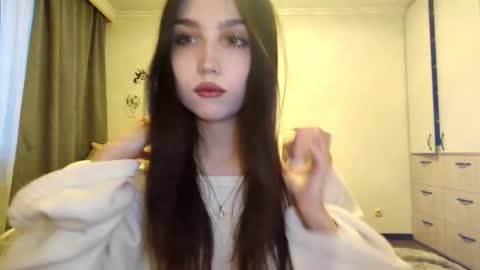 I am Gina ntmu Lets hit 10 Thumbs Up together online show from February 20, 2026, 12:16 pm