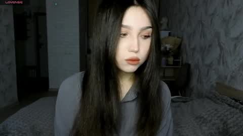 I am Gina ntmu Lets hit 10 Thumbs Up together online show from May 26, 2026, 4:52 am