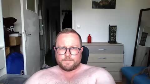 Snapshot of jeuneloup92 chatting on June 22, 2026, 5:10 pm jeuneloup92 online show from June 22, 2026, 5:10 pm
