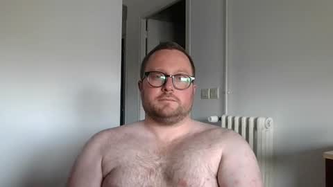 Snapshot of jeuneloup92 chatting on June 30, 2026, 4:19 pm jeuneloup92 online show from June 30, 2026, 4:19 pm