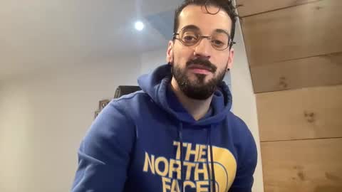 JEUNEMEK007 online show from January 16, 2025, 1:36 pm