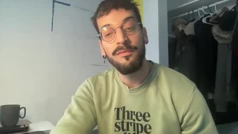 Snapshot of jeunemek00779042 chatting on March 23, 2026, 1:37 pm JEUNEMEK007 online show from March 23, 2026, 1:37 pm