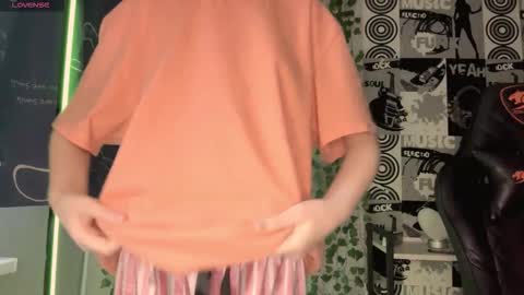 Helgi online show from March 6, 2026, 11:39 am