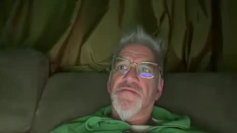 jewlronny online show from December 21, 2024, 9:36 pm