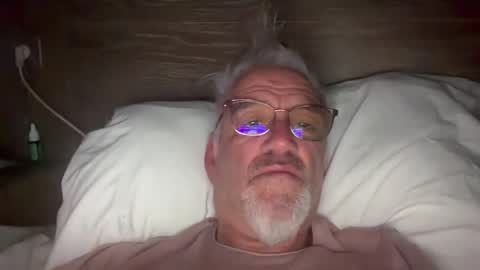 jewlronny online show from March 11, 2025, 6:32 am