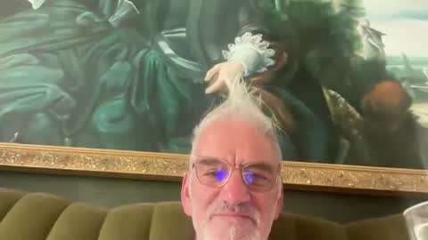 Snapshot of jewlronny chatting on May 1, 2026, 7:57 am jewlronny online show from May 1, 2026, 7:57 am