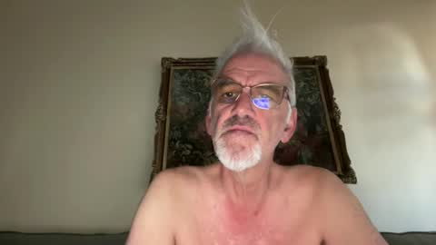 Snapshot of jewlronny chatting on May 5, 2026, 6:32 am jewlronny online show from May 5, 2026, 6:32 am
