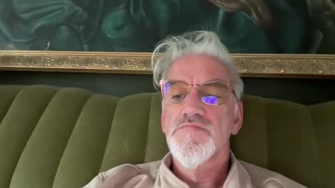 Snapshot of jewlronny chatting on June 7, 2026, 6:28 am jewlronny online show from June 7, 2026, 6:28 am