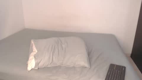 jey_foxx online show from January 30, 2025, 9:47 pm