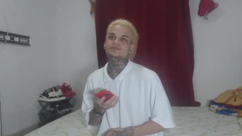 JEYKOB online show from December 24, 2024, 4:33 am