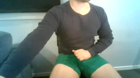 jezz045 online show from June 18, 2026, 3:29 am