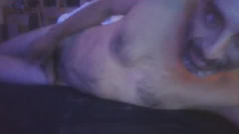 jglarsbel online show from May 14, 2026, 6:31 am