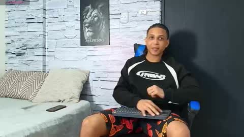 jhay_wheeler777 online show from October 29, 2025, 4:48 am