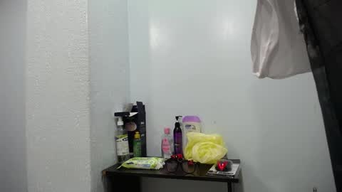 Jheampiero online show from September 15, 2025, 1:22 pm