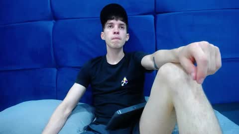 Jheampiero online show from September 17, 2025, 1:57 pm