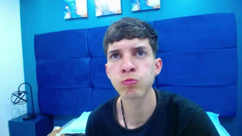 Jheampiero online show from September 20, 2025, 1:56 pm