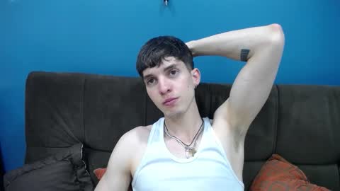 Jheampiero online show from November 17, 2025, 2:56 pm