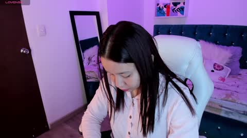 Jhiinny online show from January 25, 2025, 11:13 am