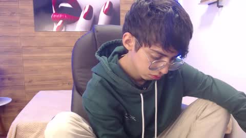 Jhoel online show from February 22, 2025, 1:02 pm