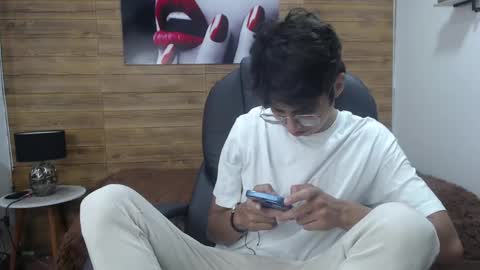 Jhoel online show from March 5, 2025, 1:06 pm