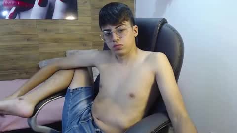 Jhoel online show from September 22, 2025, 8:33 pm