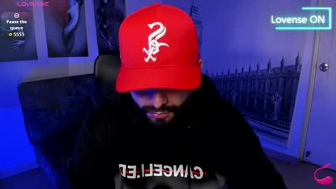 John Bear.... online show from October 4, 2025, 11:19 am