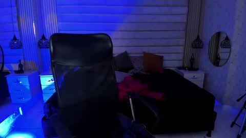 John Bear.... online show from March 23, 2026, 11:25 am